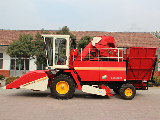 最新玉米收獲機